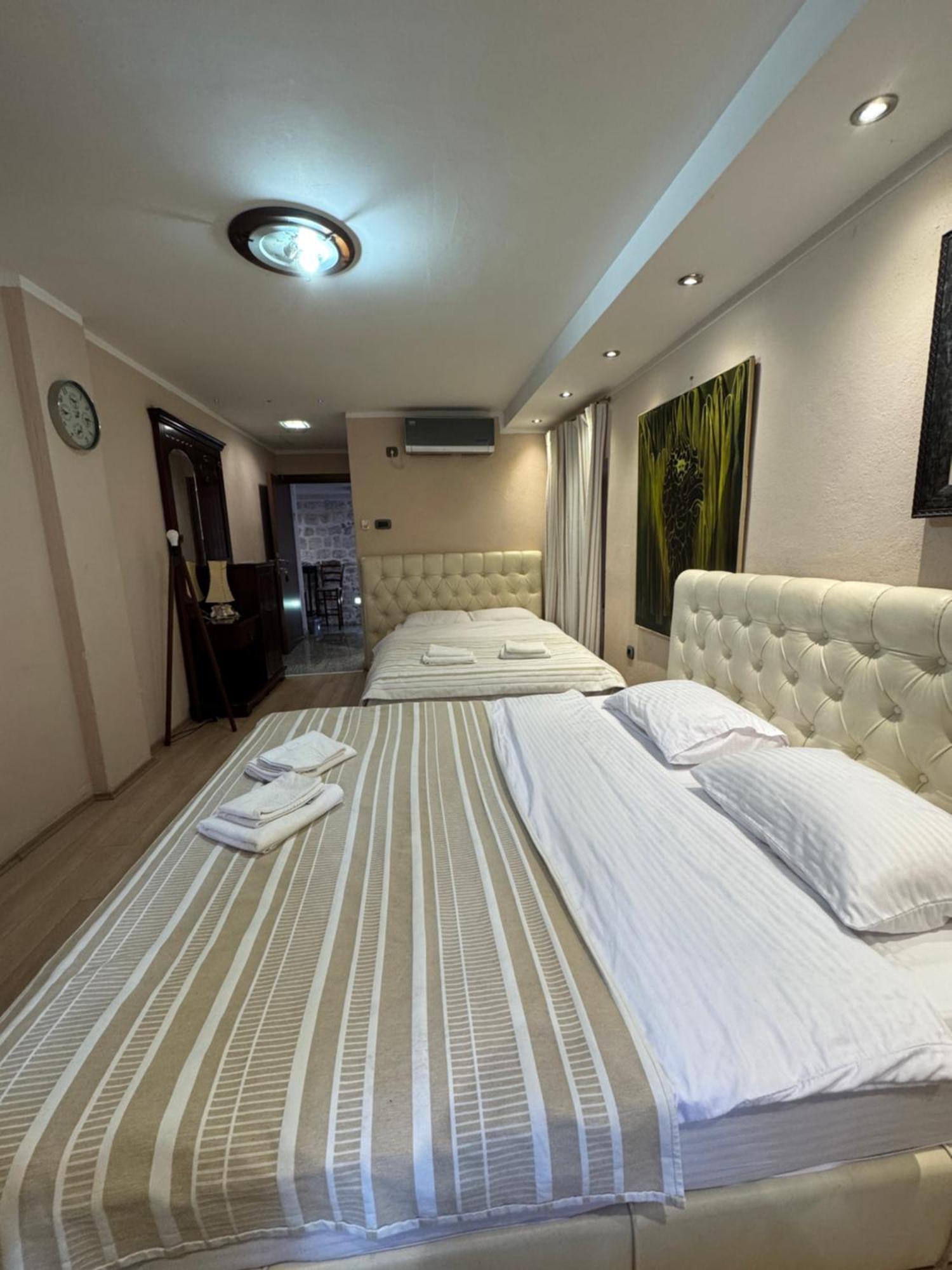 Vita Mundo Hotel Kotor Dış mekan fotoğraf